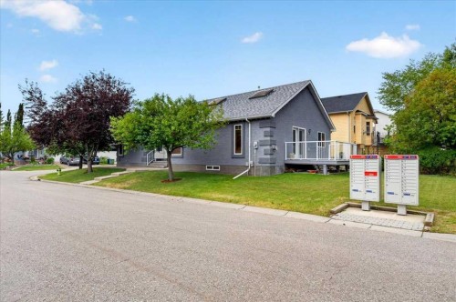 1 Harvest Park Place Ne, Calgary, AB - Outdoor With Deck Patio Veranda