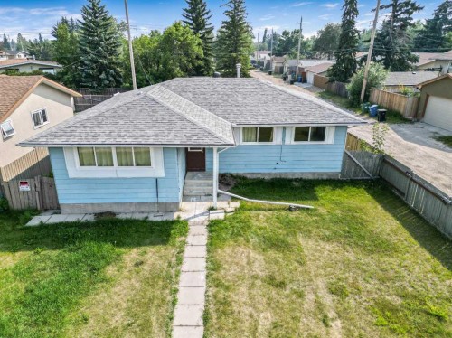 211 Forest Way Se, Calgary, AB 