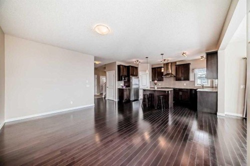12 Kincora Mews Nw, Calgary, AB - Indoor Photo Showing Kitchen