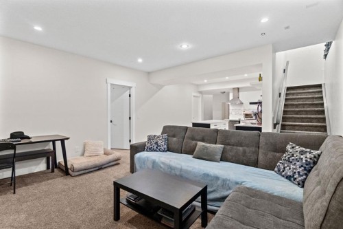 129 Marina Key, Chestermere, AB - Indoor Photo Showing Living Room