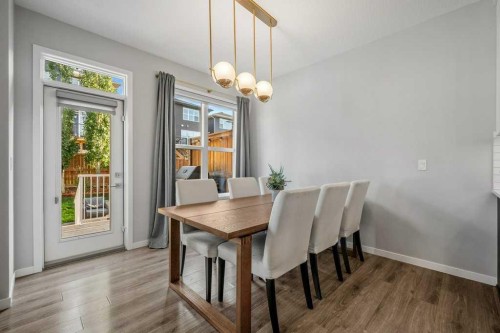 114 Crestbrook Way Sw, Calgary, AB - Indoor Photo Showing Dining Room