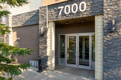7202-403 Mackenzie Way SW Airdrie, AB T4B 3V7