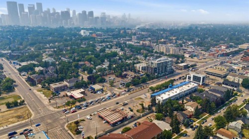217 23 Avenue Ne, Calgary, AB - Outdoor With View