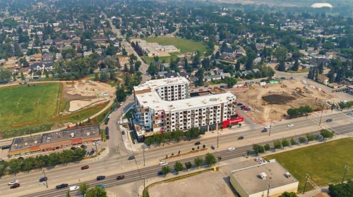 217 23 Avenue Ne, Calgary, AB - Outdoor With View