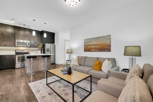 570 Evanston Manor Nw, Calgary, AB - Indoor Photo Showing Living Room