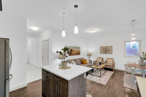 570 Evanston Manor Nw, Calgary, AB - Indoor