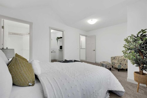 570 Evanston Manor Nw, Calgary, AB - Indoor Photo Showing Bedroom