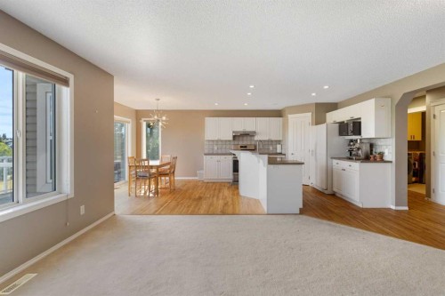 13 Tuscany Springs Circle Nw, Calgary, AB - Indoor Photo Showing Kitchen