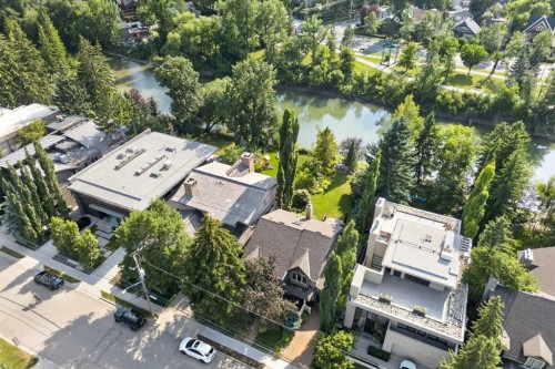 922 Rideau Road Sw, Calgary, AB - Outdoor With View