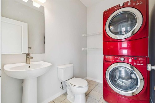 12 Autumn Court Se, Calgary, AB - Indoor Photo Showing Laundry Room