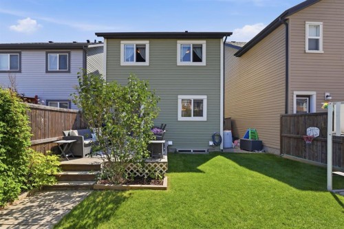 4008 New Brighton Grove Se, Calgary, AB - Outdoor With Exterior