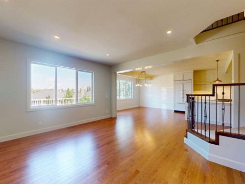 54 Royal Ridge Mount Nw, Calgary, AB - Indoor
