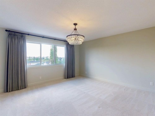 54 Royal Ridge Mount Nw, Calgary, AB - Indoor