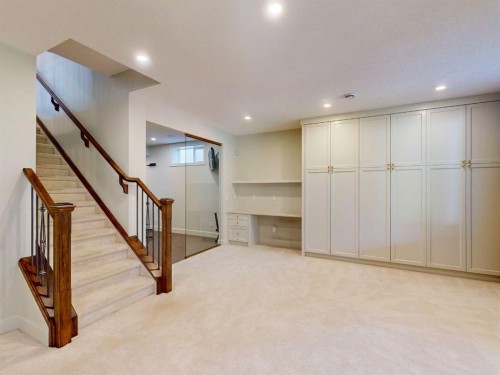 54 Royal Ridge Mount Nw, Calgary, AB - Indoor
