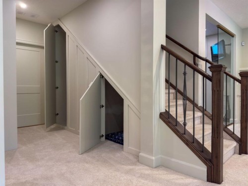 54 Royal Ridge Mount Nw, Calgary, AB - Indoor Photo Showing Other Room