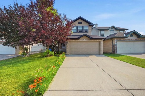 54 Saddlecreek Crescent Ne, Calgary, AB - Outdoor With Facade