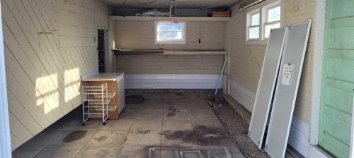 3808 49A Avenue, Innisfail, AB - Indoor