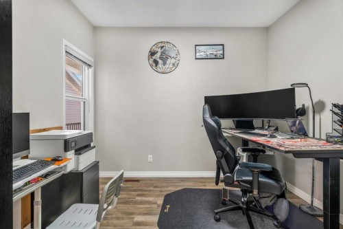 34 Seton Road Se, Calgary, AB - Indoor Photo Showing Office