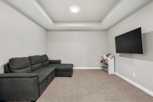 34 Seton Road Se, Calgary, AB - Indoor