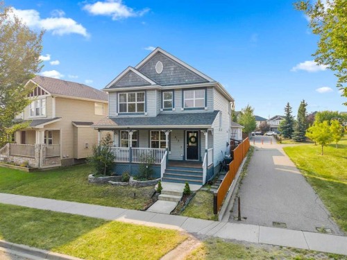 813 Prestwick Circle Se, Calgary, AB - Outdoor With Deck Patio Veranda With Facade