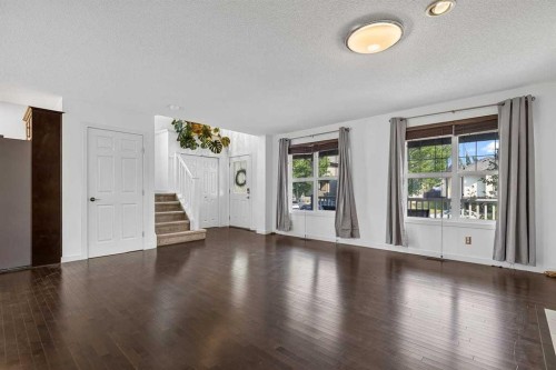 813 Prestwick Circle Se, Calgary, AB - Indoor