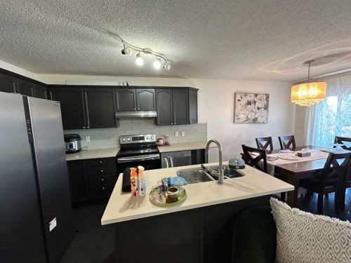 86 Covepark Road, Calgary, AB - Indoor Photo Showing Kitchen