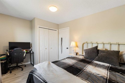 151 Citadel Close Nw, Calgary, AB - Indoor Photo Showing Bedroom