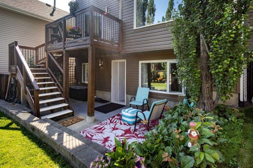 151 Citadel Close Nw, Calgary, AB - Outdoor With Deck Patio Veranda