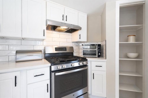 151 Citadel Close Nw, Calgary, AB - Indoor Photo Showing Kitchen