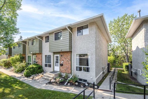 16-6915 Ranchview Drive Nw, Calgary, AB - Outdoor