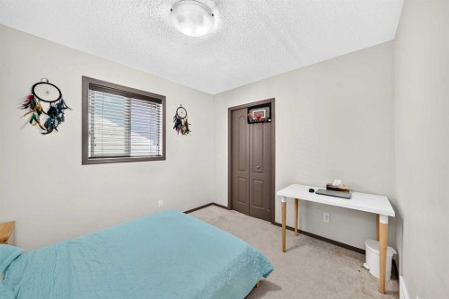 251 Skyview Point Road Ne, Calgary, AB - Indoor Photo Showing Bedroom