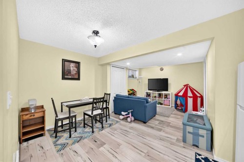 251 Skyview Point Road Ne, Calgary, AB - Indoor