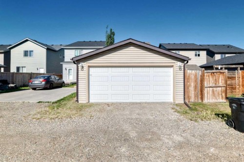 251 Skyview Point Road Ne, Calgary, AB - Outdoor