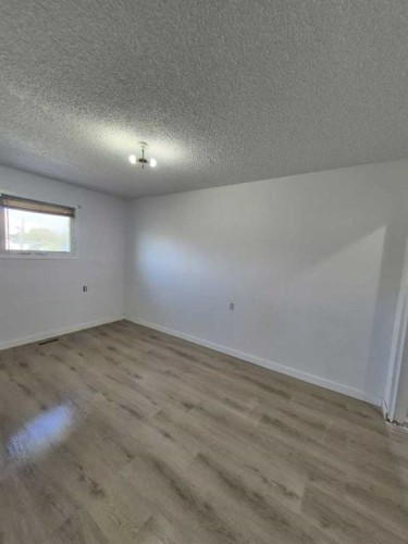 4848 49 Avenue, Irma, AB - Indoor