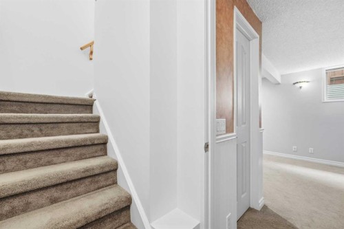 224 Erin Dale Place Se, Calgary, AB - Indoor Photo Showing Other Room