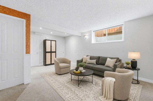 224 Erin Dale Place Se, Calgary, AB - Indoor Photo Showing Other Room