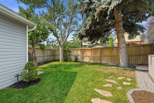 224 Erin Dale Place Se, Calgary, AB - Outdoor