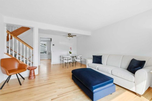 224 Erin Dale Place Se, Calgary, AB - Indoor Photo Showing Living Room