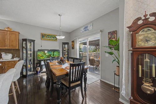 1600 Copperfield Boulevard Se, Calgary, AB - Indoor Photo Showing Dining Room