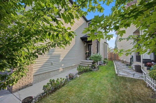 1600 Copperfield Boulevard Se, Calgary, AB - Outdoor