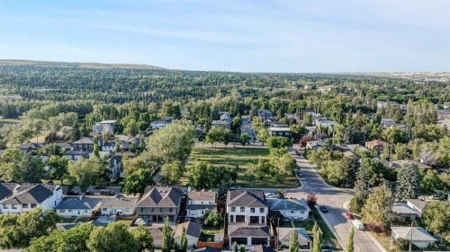607 29 Avenue Nw, Calgary, AB - Outdoor With View