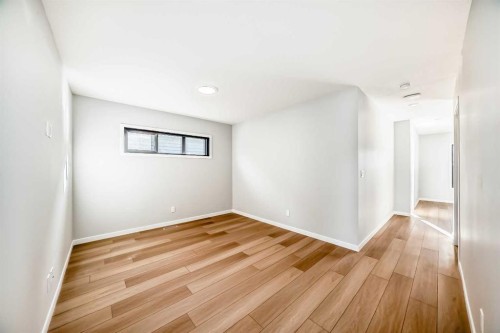 1245 Creekview Drive Sw, Calgary, AB - Indoor Photo Showing Other Room