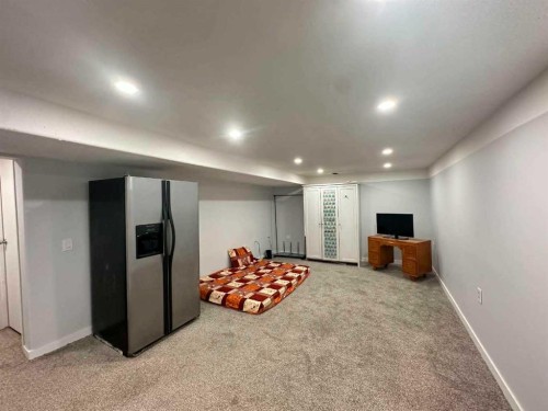 14 Spruce Drive, Drumheller, AB - Indoor
