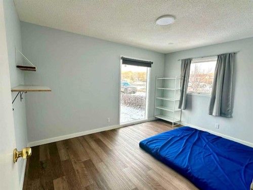 14 Spruce Drive, Drumheller, AB - Indoor