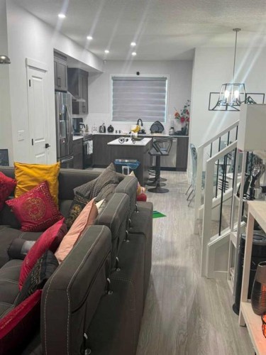 41 Edith Gate Nw, Calgary, AB - Indoor