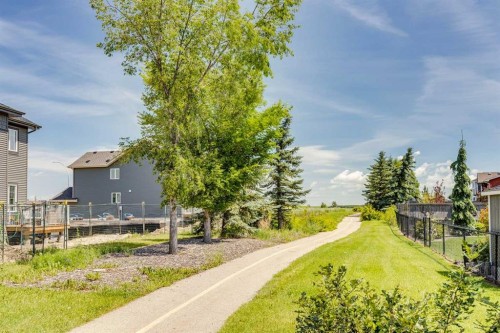 541 Ranch Green, Strathmore, AB - Outdoor
