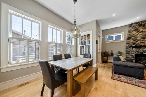 2333 Westmount Road Nw, Calgary, AB - Indoor