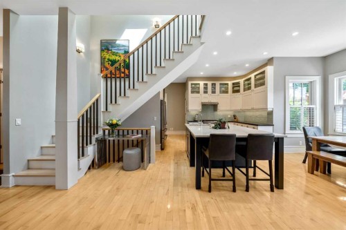 2333 Westmount Road Nw, Calgary, AB - Indoor