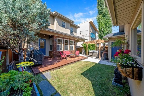 2333 Westmount Road Nw, Calgary, AB - Outdoor With Deck Patio Veranda