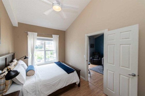 235-112 14 Avenue Se, Calgary, AB - Indoor Photo Showing Bedroom